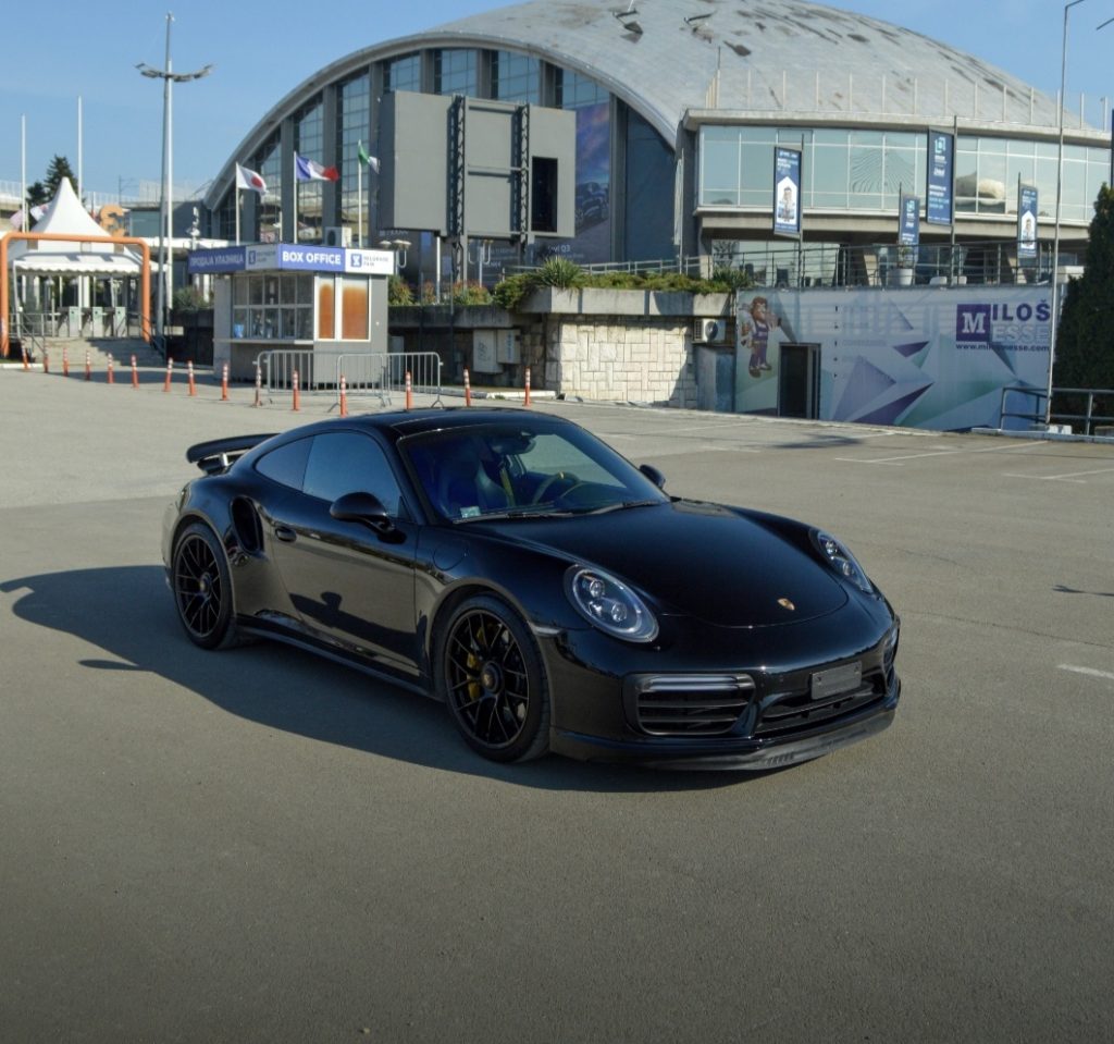 Porsche 911 Turbo S jedinstven
